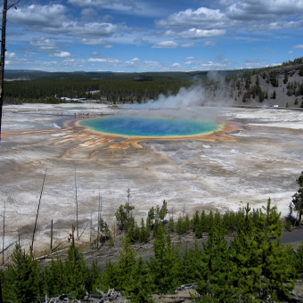 Hot spring Yellowstone and Grand Teton National Parks Bike Tour